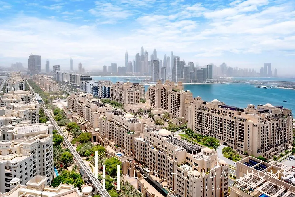 Lux Iconic Views At The Palm Tower Suite 2 Dubai Apartment