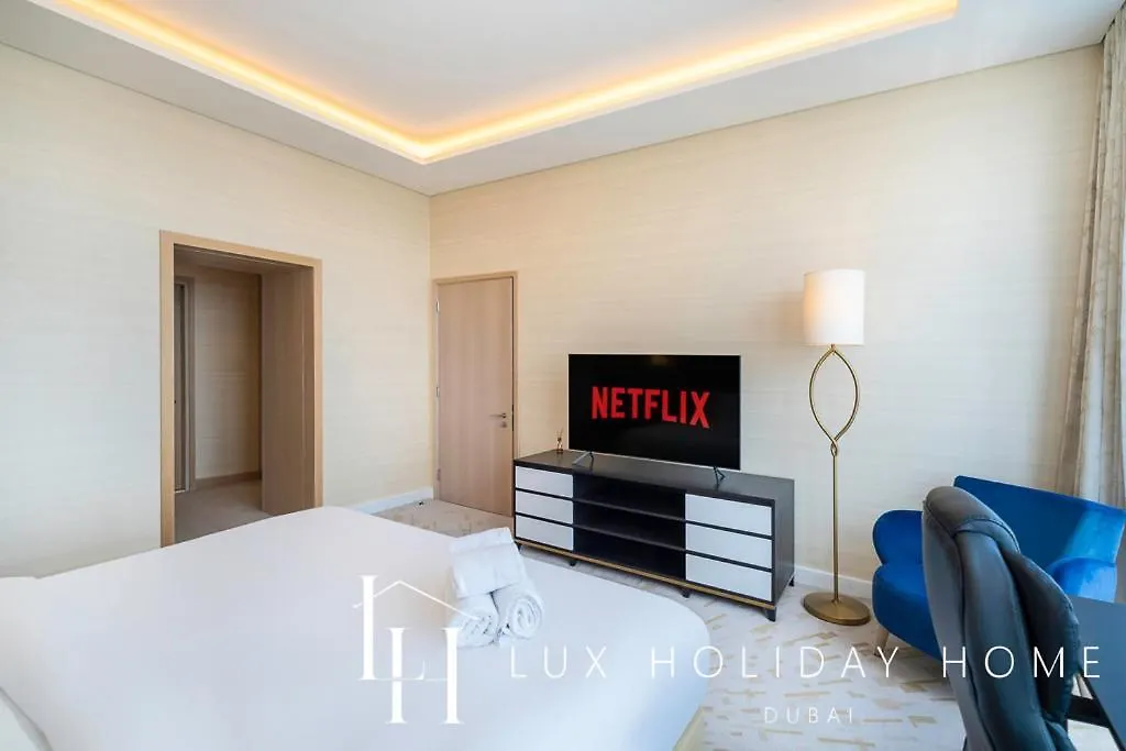 Lux Iconic Views At The Palm Tower Suite 2 Dubai 0*,